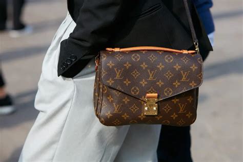 louis vuitton crossbidy|Louis Vuitton all crossbody.